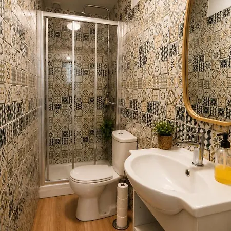Cozy Flat At דירה *